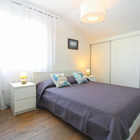 With A Parking Space - 20794 Apartment *